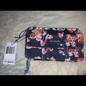 Vera Bradley Cross-Body Purse/Wristlet